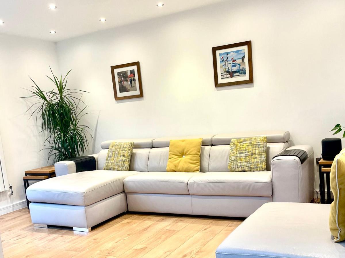 Stunning 1 Bedroom And Double Sofa Bed Near Train Station Southampton Exterior foto